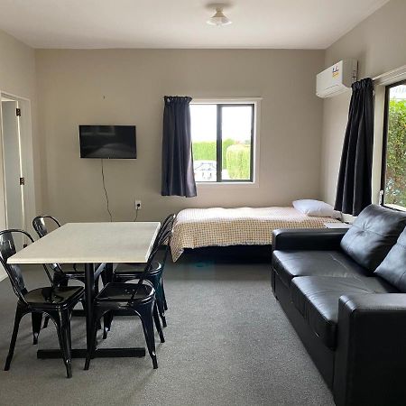 Twizel Holiday Park Экстерьер фото