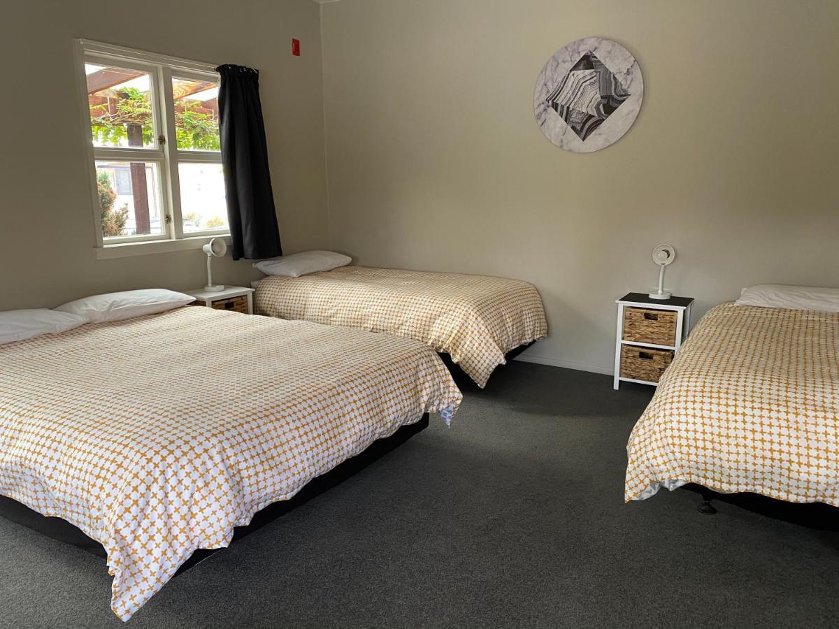 Twizel Holiday Park Экстерьер фото